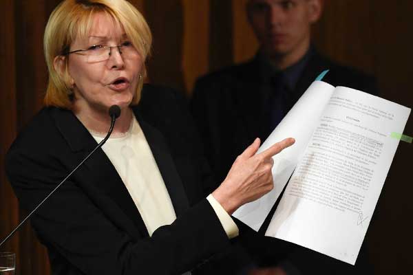 Kolombiya, Venezuelalı muhaliflere sığınma hakkı vermeye devam ediyor