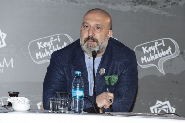 Abdulhamit Han'ın torunu: Osmanlı ruhu geri geliyor