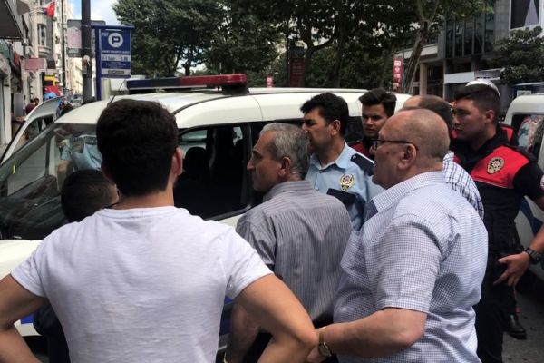 İstanbul'da Arap turiste kapkaç şoku