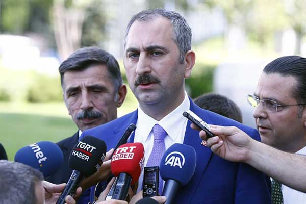 Adalet Bakanı Gül'den yeni KHK yorumu