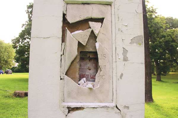 ABD'de Colombus'un anıtına saldırı