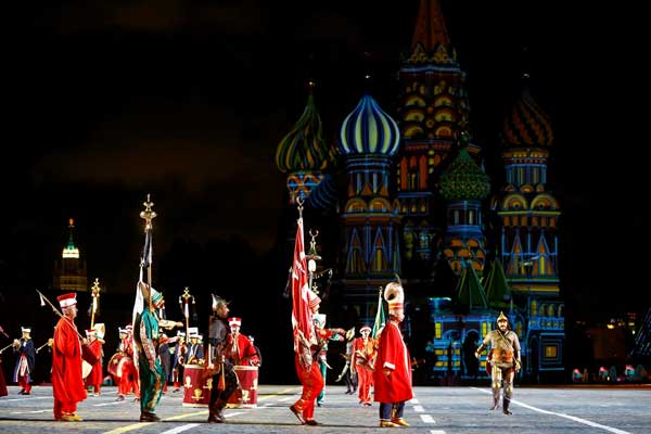 Moskova'da 'Mehter' rüzgarı