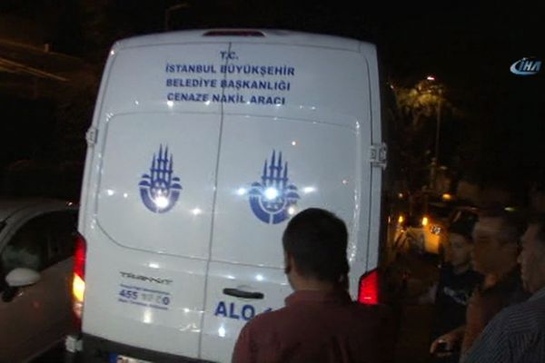 Vatan Şaşmaz ve Aker'in cenazeleri Adli Tıp Kurumuna gönderildi