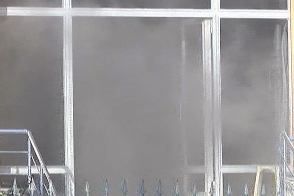 İstanbul Başakşehir'de korkutan yangın