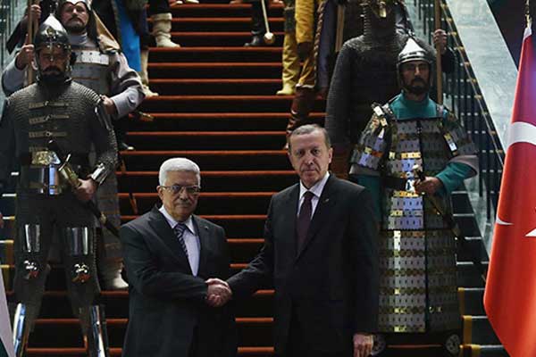 Erdoğan, Abbas ile görüşecek