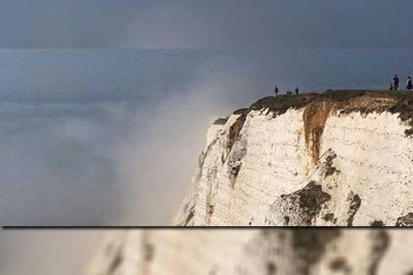 İngiltere'de 'kimyasal bulut' paniği