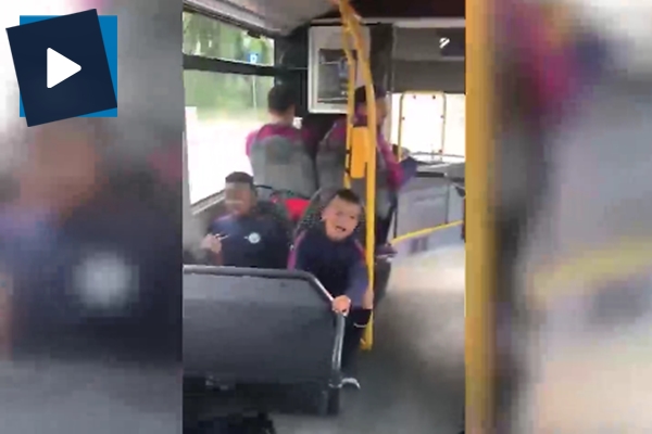 Manchester Cityli minikler Galatasaray marşını söyledi!