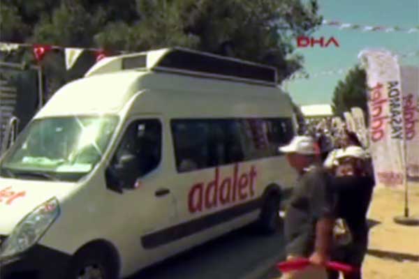 Adalet Kurultayı'nda 'Alkol' anonsu