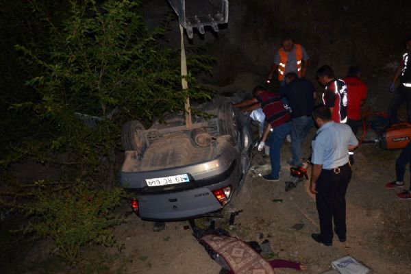 Korkunç feci: 3 ölü, 4 yaralı