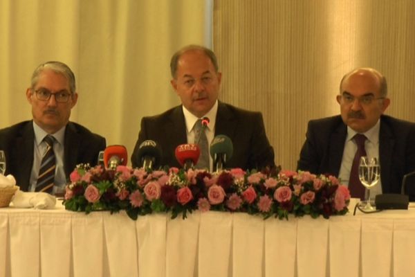 Recep Akdağ: 'Yeni bir gelecek inşa etmenin zamanıdır'