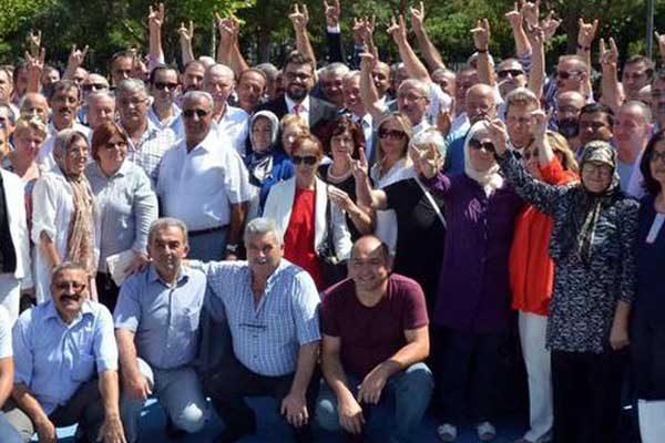 MHP'den 549 kişi daha istifa etti