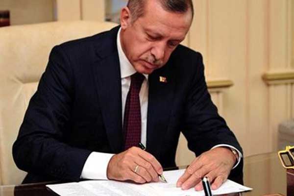 Erdoğan 3 üniversite rektörünü atadı