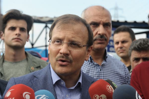 Hakan Çavuşoğlu'ndan uluslararası topluma Arakan tepkisi