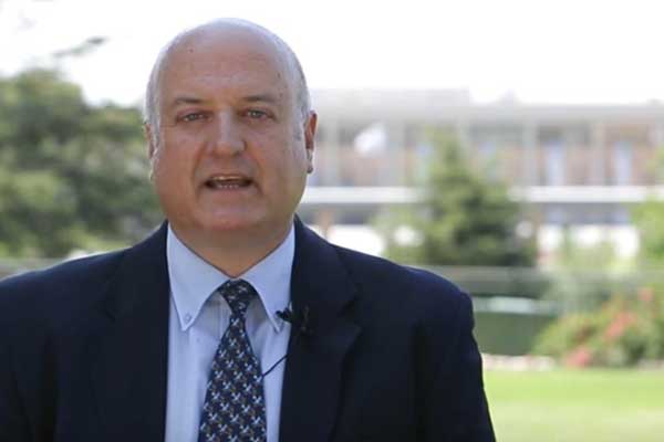 İsrail'in Kahire Büyükelçisi göreve döndü