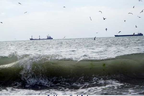 Marmara Denizi'nde ulaşıma poyraz engeli