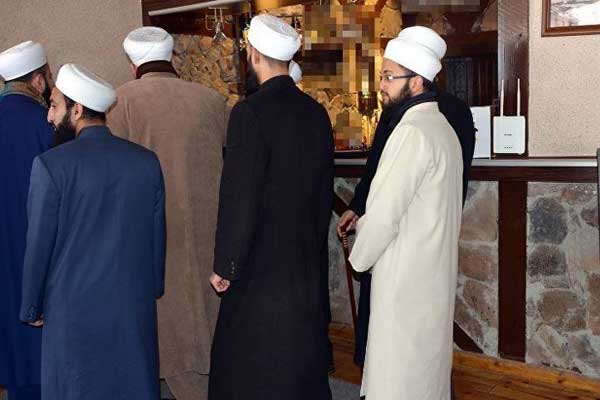 Kışlada 'İsmailağa kıyafetine' soruşturma