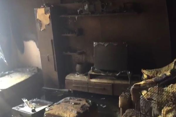 Bursa'da bir evi önce soydular sonra yaktılar