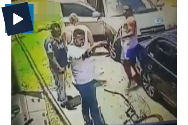 Ekmeği beğenmeyen adam fırıncıyı vurdu