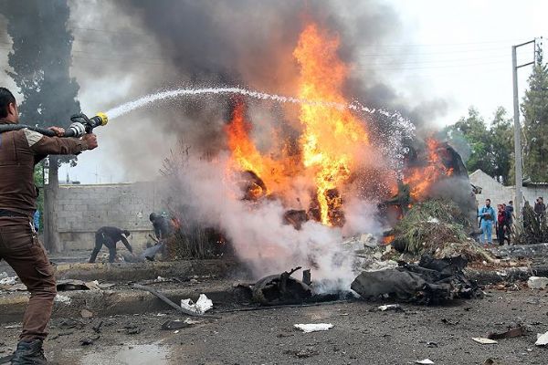 Terör örgütü PKK/PYD, Azez'deki sivilleri hedef aldı:1 ölü, 6 yaralı