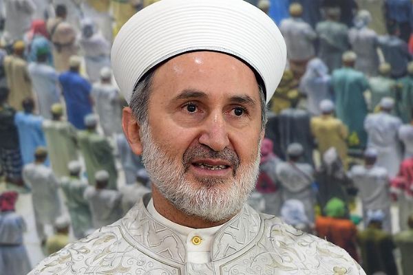 Ekrem Keleş: 'Kurban, kardeşlerimize uzattığımız hayır ve yardım elidir'