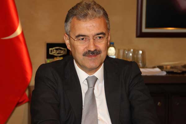 Vali İzmir'deki patlama hakkında konuştu