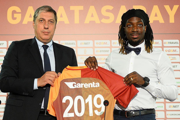Galatasaray, Luis Cavanda'yı KAP'a bildirdi