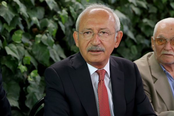 Kılıçdaroğlu, Berberoğlu'nu ziyaret etti