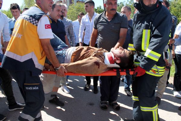 Ölümden döndü cep telefonu ve cüzdanını sordu