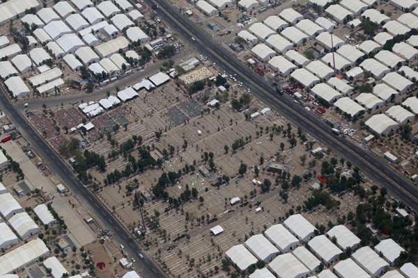 Arafat'taki hacı çadırları sökülüyor
