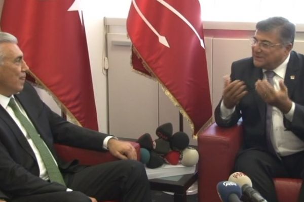 MHP'den CHP'ye bayram ziyareti