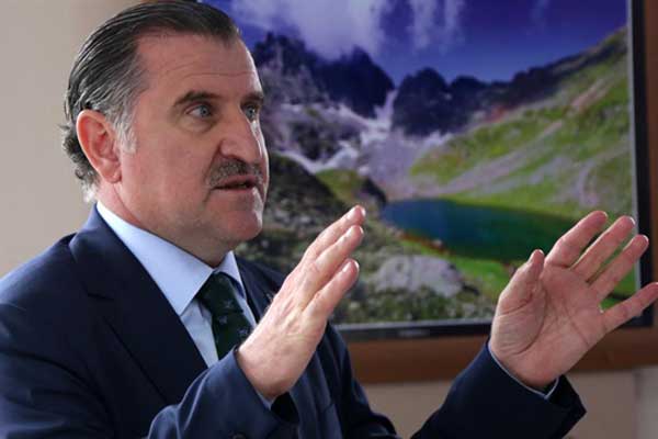 Bakan'dan milli takım yorumu