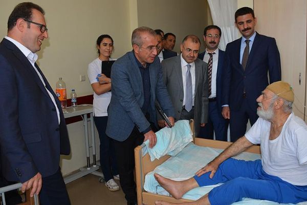 Şuayip Birinci: 'Türkiye sağlıkta çok iddialı'