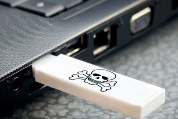 IŞİD'linin üzerinden çıkan şifreli bellek