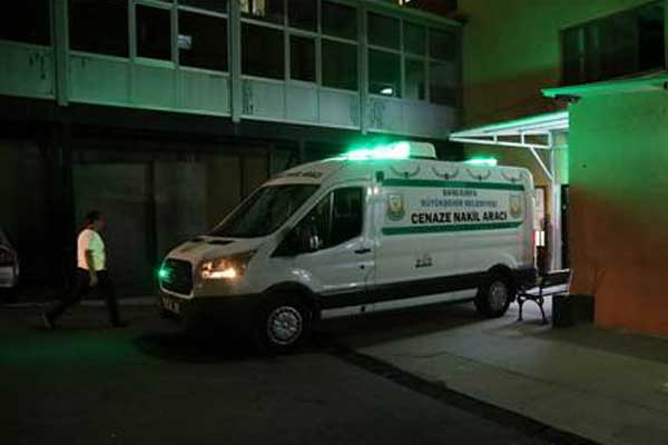 Şanlıurfa'da bir çocuk otomobilde ölü bulundu