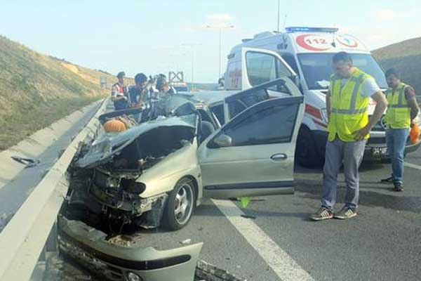 Bayram dönüşü feci kaza: 1 ölü 6 yaralı