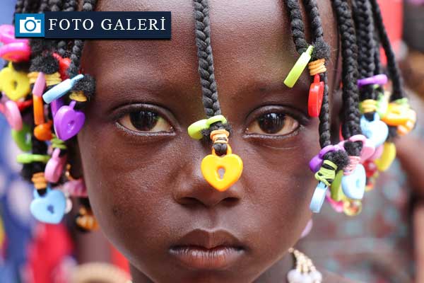 Sadakataşı, 28 ülkede ihtiyaç sahiplerinin yüzünü güldürdü