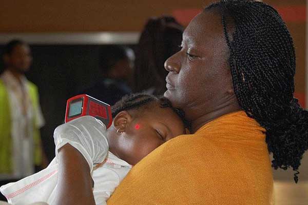 Nijerya'da doktorlardan süresiz grev kararı