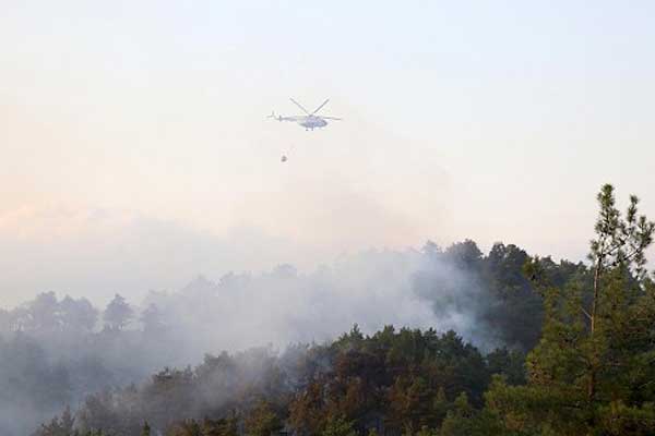 Bolu'daki yangın nedeniyle bir mahalle boşaltıldı