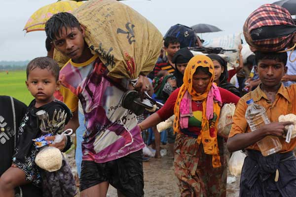 The Arakan Project Direktörü: Arakan'da cesetleri yakarak yok ediyorlar