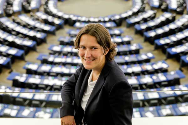 Piri: Bulgar polisi gurbetçileri rüşvete zorluyor