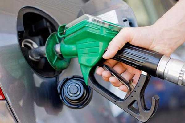 Benzin ve motorine zam mı geliyor?