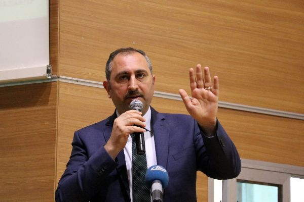 Abdulhamit Gül: 'Türk yargısı hiç kimseden emir ve talimat almaz'