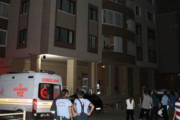 Çankırı'da karı kocanın biber gazlı kavgası apartmanı boşalttırdı