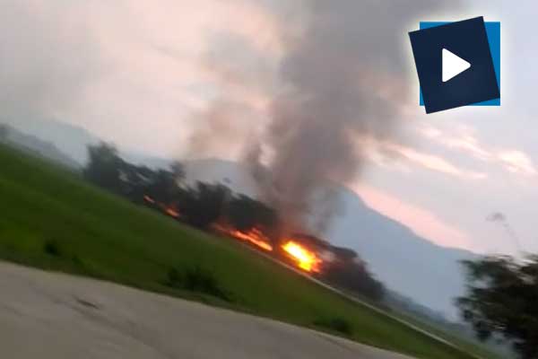 Myanmar askerleri beş evi daha yaktı - 2