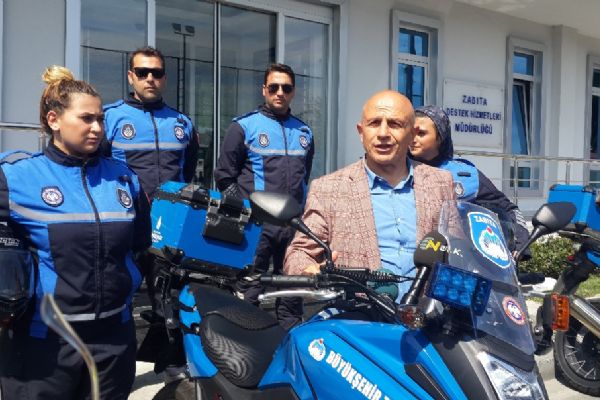 Motosikletli kadın zabıtalar işbaşı yaptı