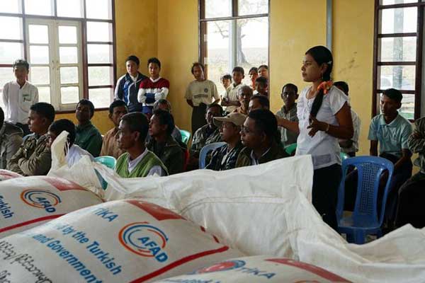 Myanmar hükümeti TİKA'nın 1000 tonluk yardımına izin verdi