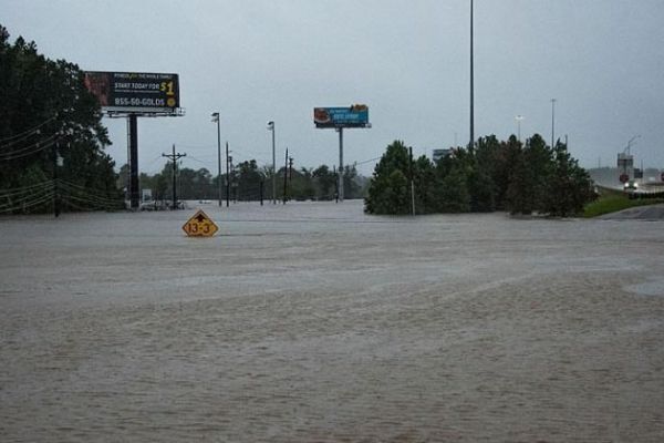 ABD yeni kasırga Irma'ya hazırlanıyor