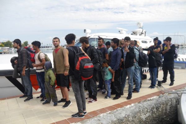 Çanakkale'de 31 kaçak göçmen yakalandı