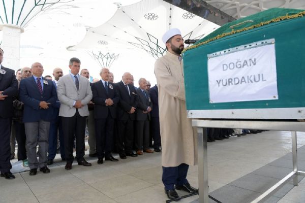 Cenaze töreninde Kemal Kılıçdaroğlu da bulundu