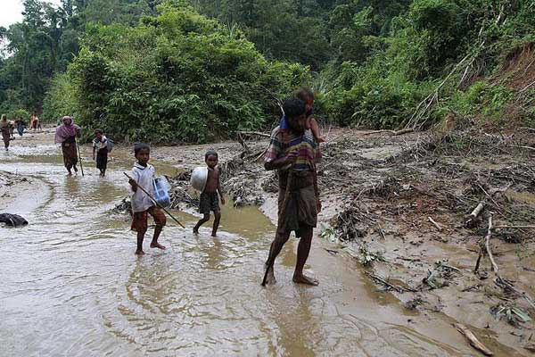 İİT Arakanlı Müslümanlar için izin istedi